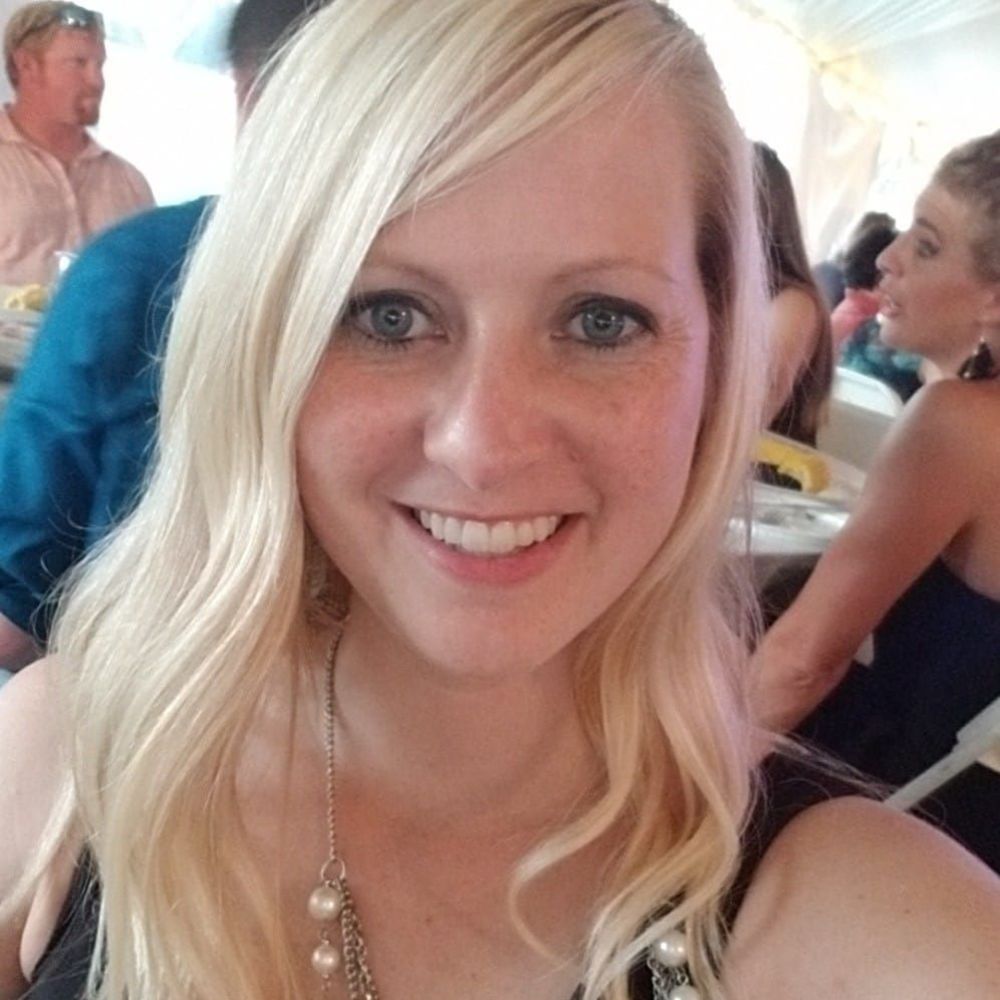 Meet your Posher, Kasie